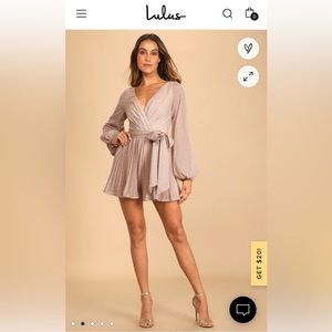 NWT Lulu’s Luxurious Looks Blush Pink Metallic Pleated Long Sleeve Romper-Small